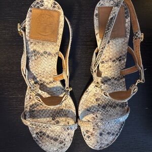 Tory Burch Snakeskin Sandals - Cream and Brown